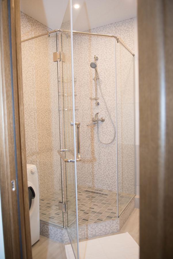 Sea View Odessa Apartment Bagian luar foto