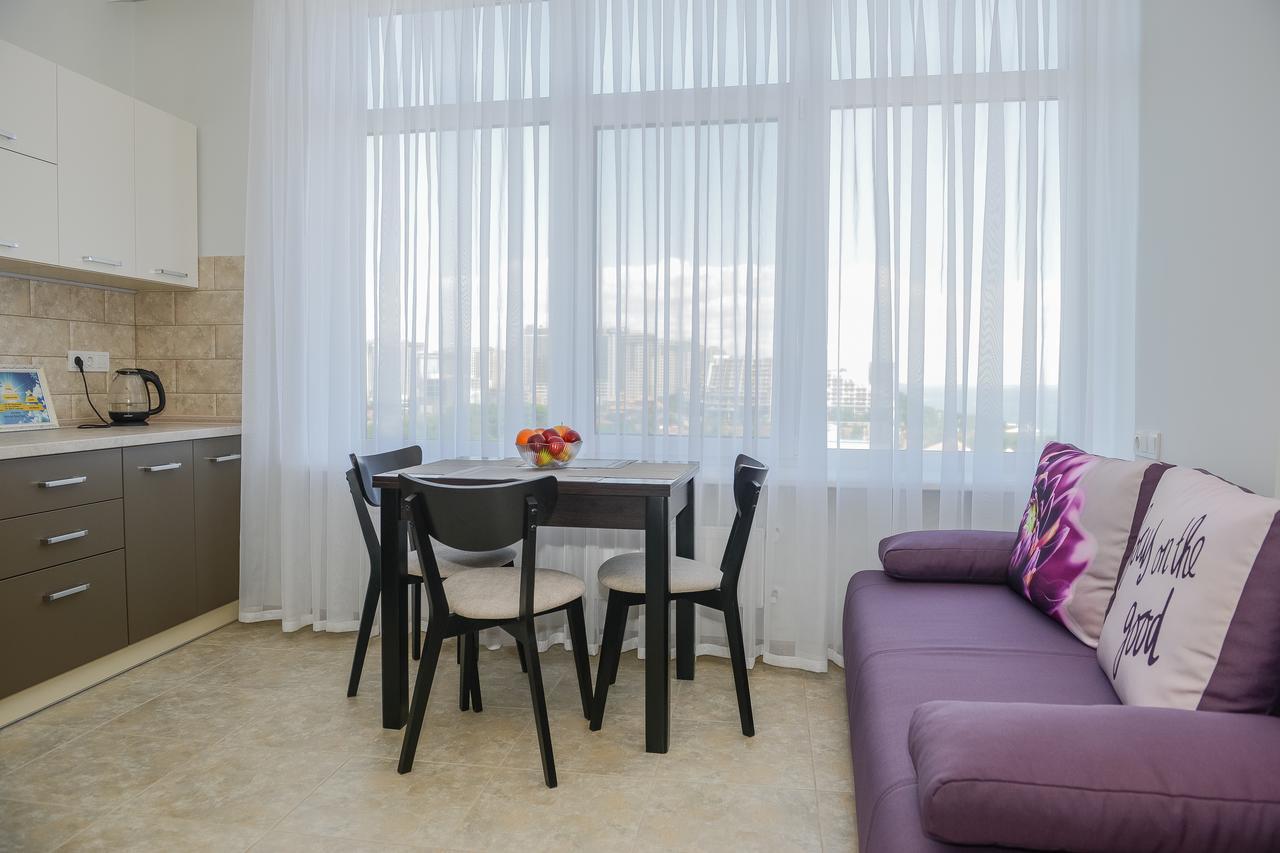 Sea View Odessa Apartment Bagian luar foto